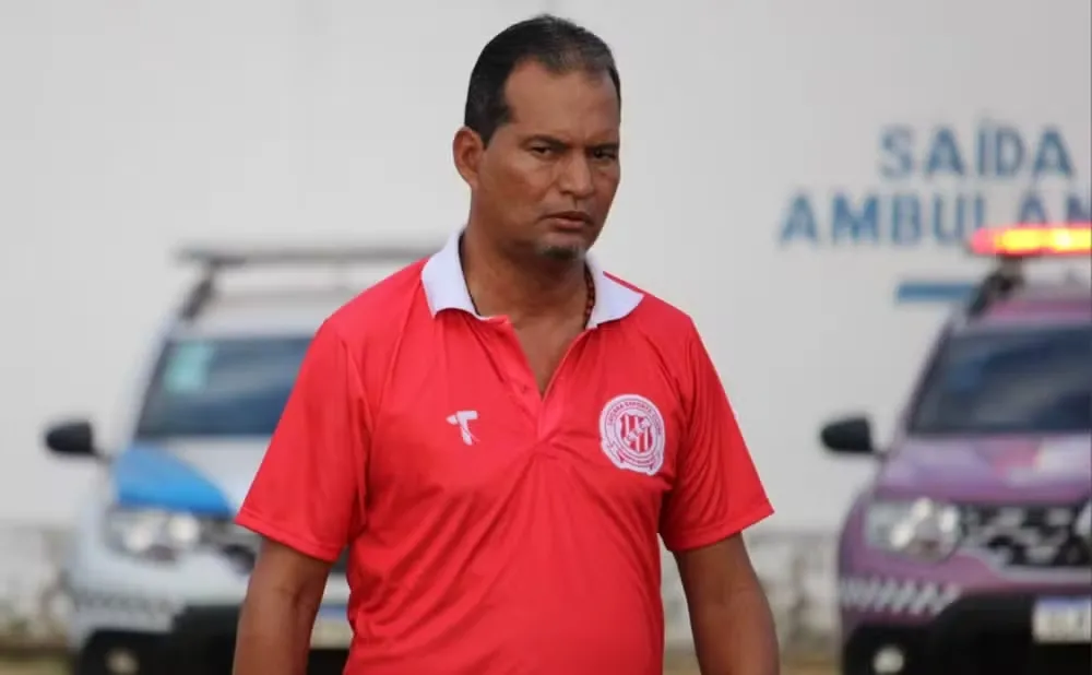 Cai o técnico: Alexandre Lima Alexandre Lima deixa o comando do Esporte de Patos após derrota para o Serra Branca