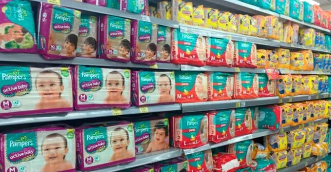 Procon Patos realiza pesquisa de preços de fraldas e identifica diferenças de até 94%