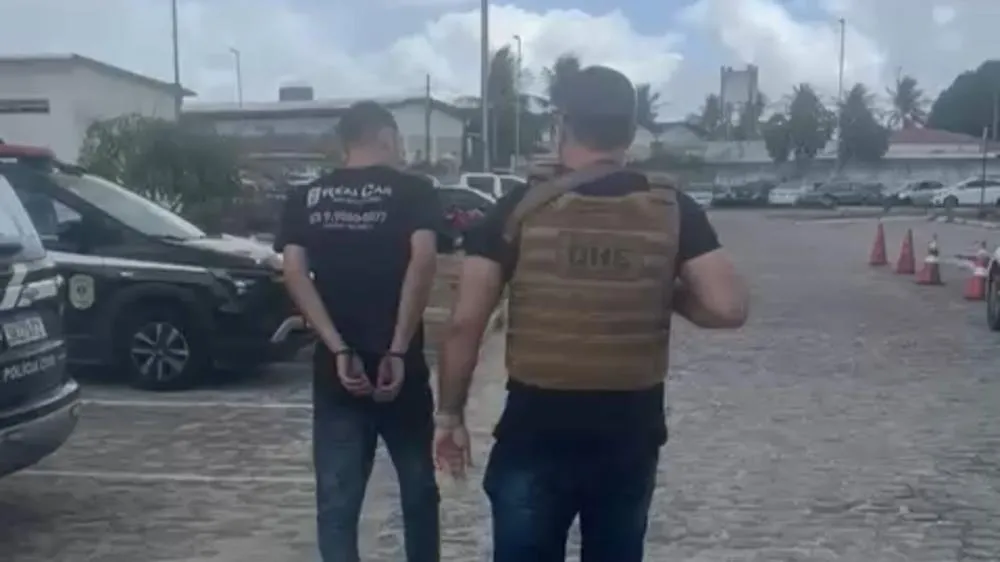Operação Parabellum: DHE de Patos prende em João Pessoa jovem de 23 anos suspeito de integrar organização criminosa