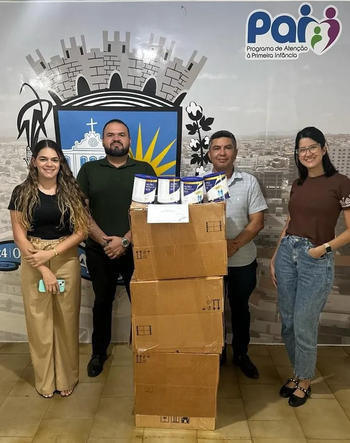 Procon realiza doação de 120 latas de suplemento alimentar à Secretaria de Saúde de Patos