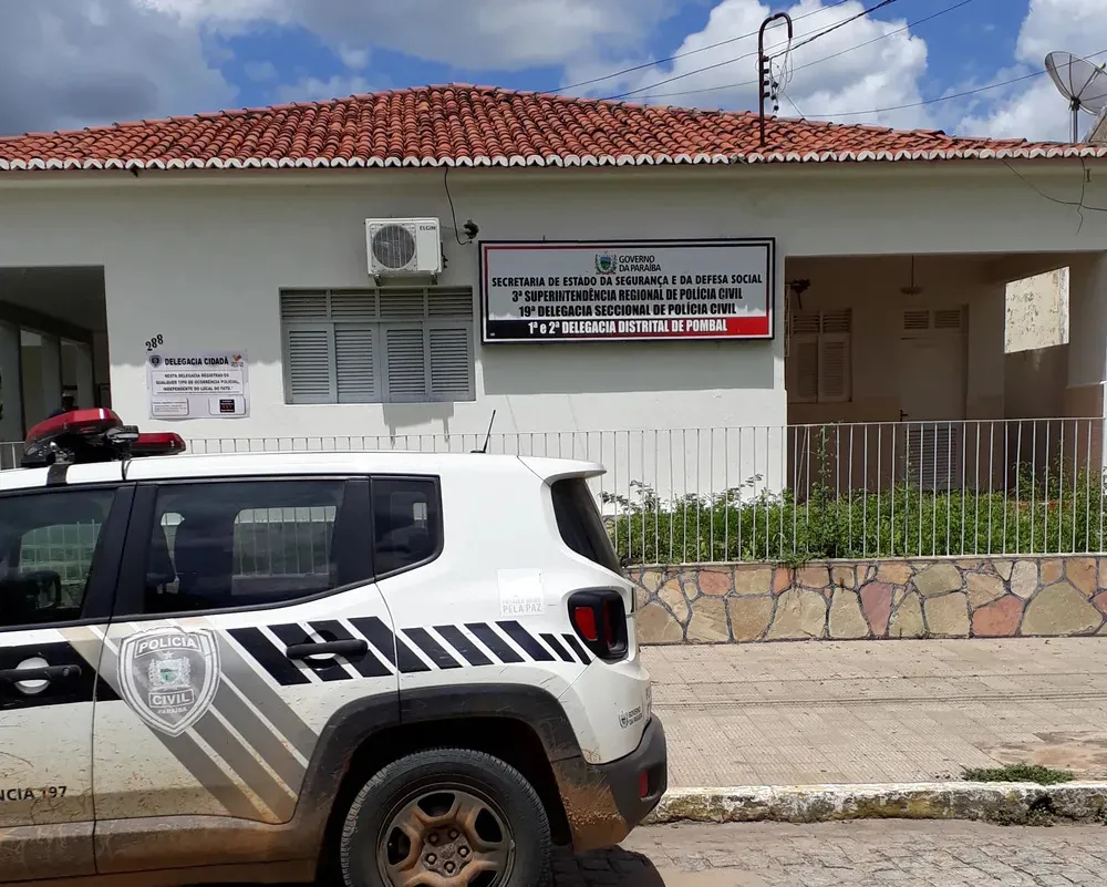 Homem é preso suspeito de manter corpo de idoso em casa por mais de 48h e tentar cobrar aluguéis em nome da vítima, em Pombal