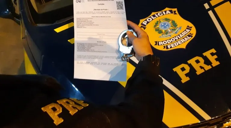 PRF captura em São Mamede homem com mandado de prisão em aberto por falta de pagamento de pensão