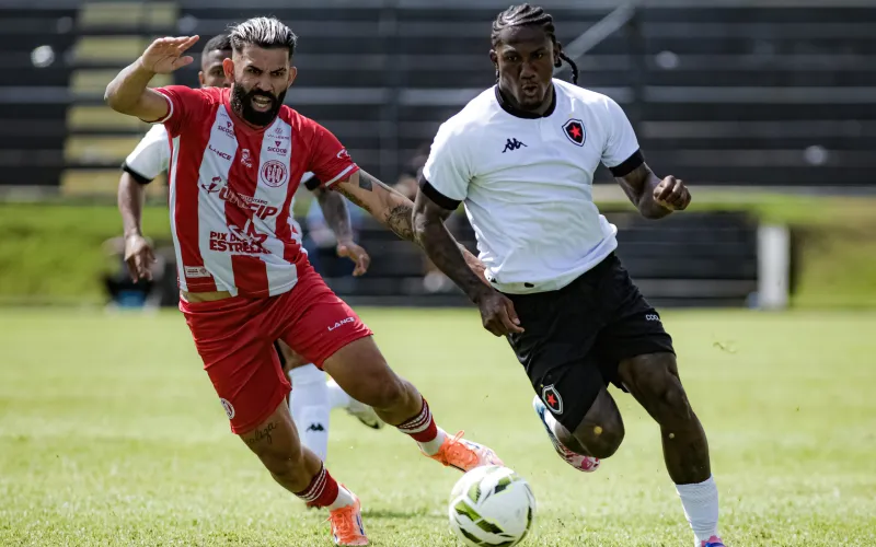 Tudo igual! Botafogo-PB e Esporte de Patos empatam na estreia do Paraibano 2026